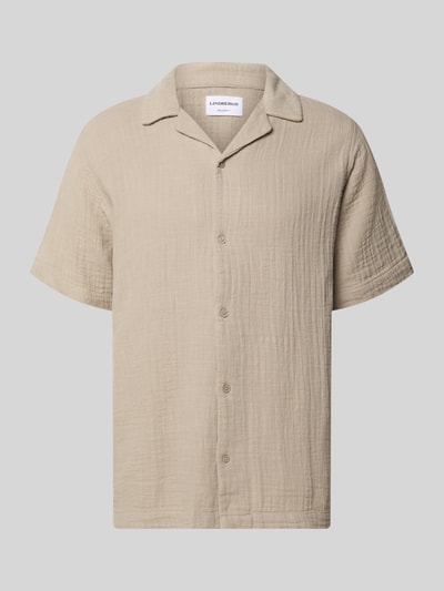 Produktfoto, Relaxed Fit Freizeithemd mit Strukturmuster von Lindbergh in Beige, Reine Baumwolle, Reverskragen, Kurzärmelig, durchgehende Knopfleiste