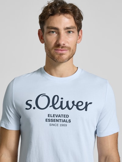 s.Oliver RED LABEL Regular Fit T-Shirt aus reiner Baumwolle Hellblau 3