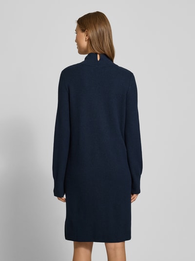 Tom Tailor Körpernahes Strickkleid aus Viskose-Mix Dunkelblau 5