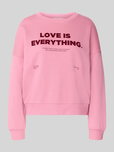 Produktfoto, Regular Fit Sweatshirt aus reiner Baumwolle von Tom Tailor Denim in Rosa, unifarben mit Rundhals und Label-Schriftzug, Sweat-Textur