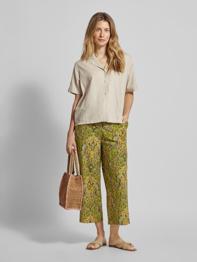 Christian Berg Woman Loose Fit Leinenculotte mit Paisley-Muster Oliv 1