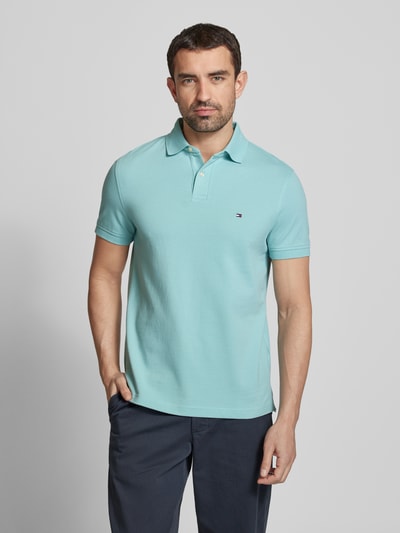 Tommy Hilfiger Regular Fit Poloshirt mit Label-Detail Helltuerkis 4