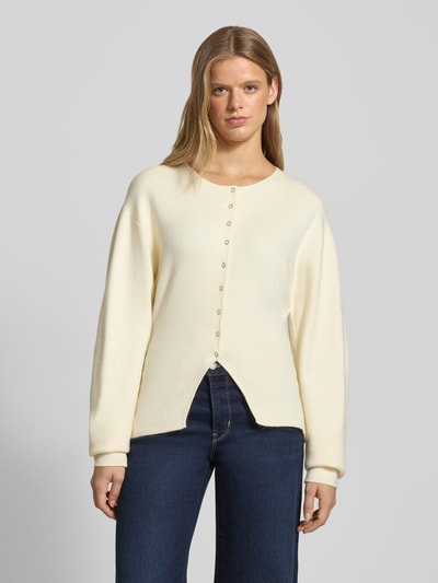 Gina Tricot Regular Fit Strickjacke aus Viskose-Mix in Strick-Optik Offwhite 4