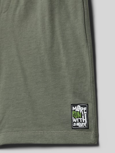 Productfoto, Regular Fit Sweatshorts aus katoenmix van s.Oliver RED LABEL, look: effen kleuren, labelpatch, materiaalverwerking: sweat, kleur groen