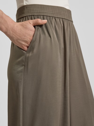 comma Relaxed Fit Stoffhose mit elastischem Bund Oliv 3