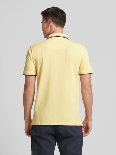 Fynch-Hatton Regular Fit Poloshirt mit Kontraststreifen Hellgelb 5
