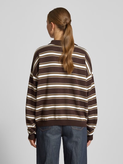 Gestuz Oversized poloshirt met logostitching, model 'paige' Donkerbruin - 5