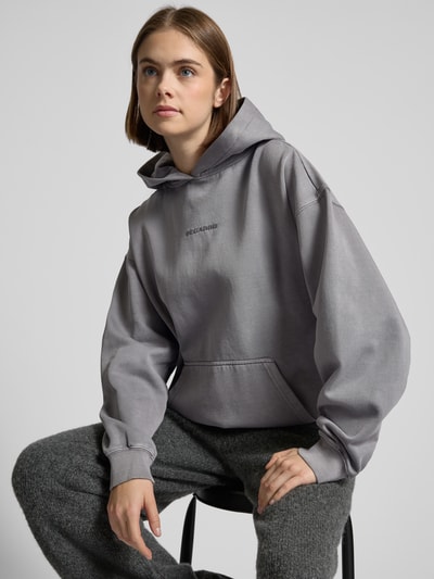 Pegador Oversized Hoodie mit Label-Stitching Modell 'CLARITA' Anthrazit 3