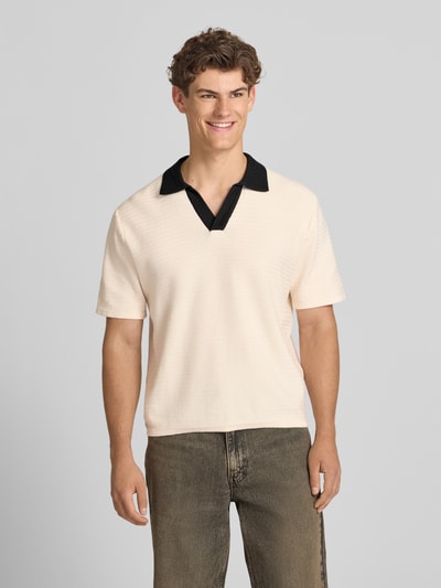JACK & JONES Regular Fit Poloshirt mit V-Ausschnitt Modell 'COTEDAZUR' Beige 4