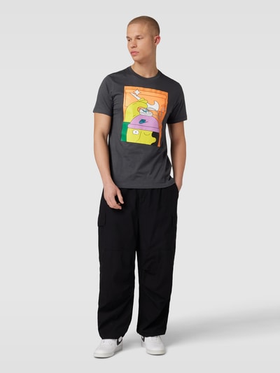 Nike T-Shirt mit Motiv-Print Anthrazit 1