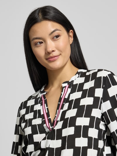 Emily Van den Bergh Blusenshirt mit V-Ausschnitt Black 3