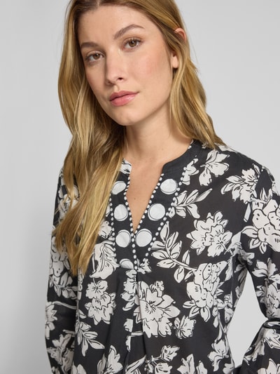 Emily Van den Bergh Blusenshirt mit V-Ausschnitt BLACK 3