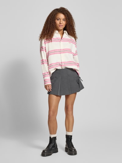 OH APRIL Relaxed fit overhemdblouse met labeldetail, model 'Vivian' Felroze - 1