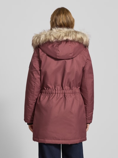 ONLY Parka kroju shaped fit z naszywką z logo model ‘IRIS’ Fiołkoworóżowy 5