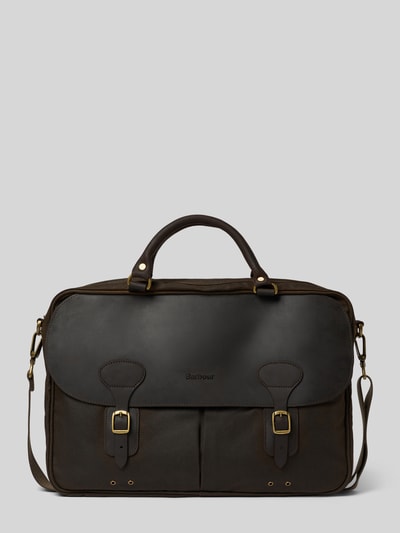 Produktfoto, Laptoptasche aus gewachster Baumwolle von Barbour in Unifarben mit Reißverschluss, Schnallen, Tragehenkel und Velours-Leder-Details.