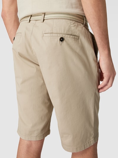 Christian Berg Men Bermudas mit Stoffgürtel Sand 3