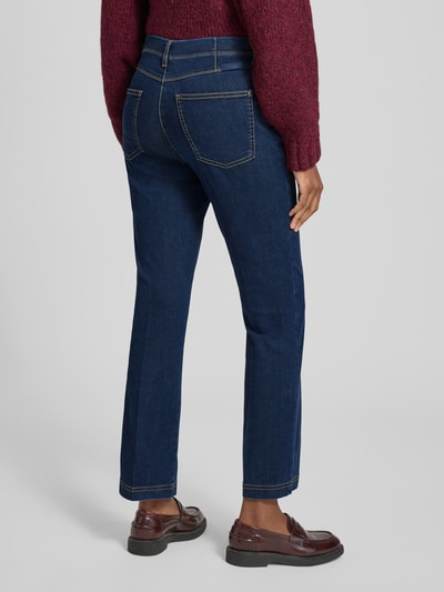 Raphaela By Brax Jeansy z poszerzaną nogawką i wpuszczanymi kieszeniami model ‘Laura’ Ciemnoniebieski 5