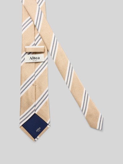 Produktfoto, Krawatte mit Label-Detail Modell 'Gange' von altea, Seide-Baumwoll-Mix, klassische Passform, beige mit blauen und weißen Streifen, 8 cm Breite, Größe 1