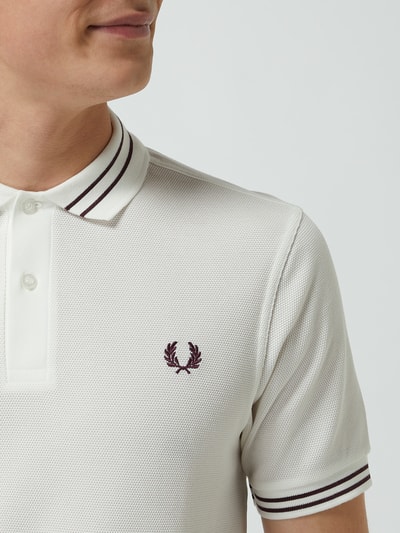 Fred Perry Poloshirt mit Kontrastrückseite Offwhite 3