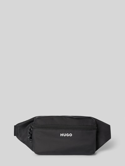 Produktfoto, czarna saszetka nerka Bauchtasche mit Label Print Modell 'EVERETT BUMBAG' od HUGO, efekt: jednolity kolor, zamek błyskawiczny, główna przegroda, przegródka zapinana na zamek błyskawiczny, nadruk z logo, pasek z sprzączką.