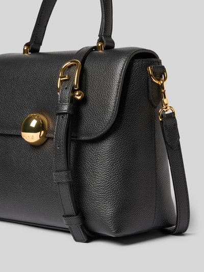 Produktfoto, Shoulder Bag aus echtem Leder Modell 'MOONLIGHT' von FURLA, zwart structuurpatroon, goudkleurige details, afneembare schouderband, draagband, hoofvak met overslag en pinsluiting, binnenvak, Breedte maat 1: 25 cm, Lengte maat 1: 18 cm, Diepte maat 1: 11 cm, schouderbandlengte maat 1: 123 cm