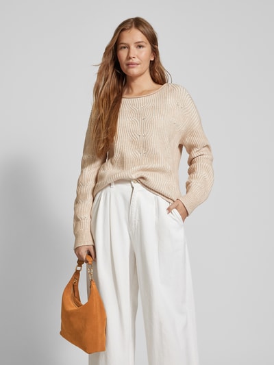 Marc O'Polo Crossbody Bag aus weichem Velours-Rindleder mit golden glänzenden Details Camel 1