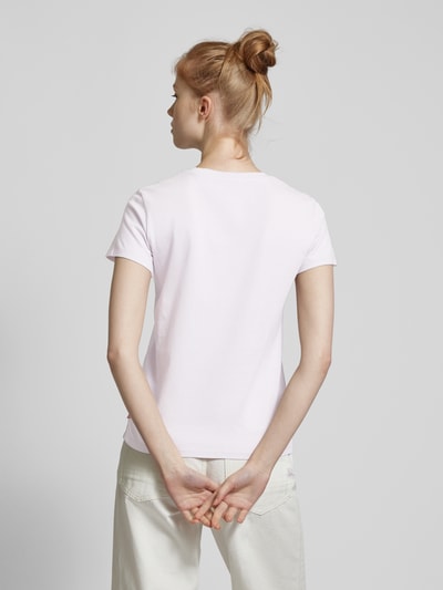 Levi's® T-shirt met labelprint Lila - 5