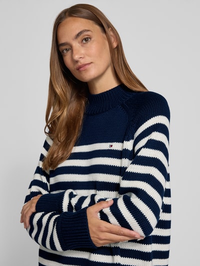 Tommy Hilfiger Sweter o luźnym kroju z dzianiny z czystej bawełny Granatowy 3