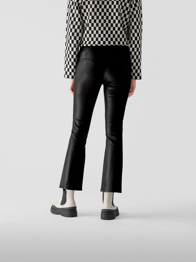 Arma Lederhose im Flared Cut Schwarz 5