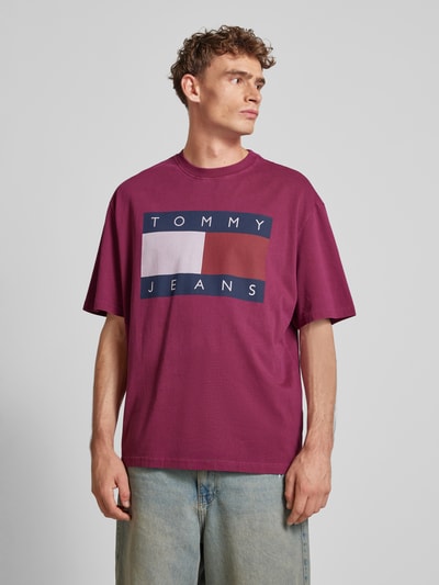 Tommy Jeans T-shirt z nadrukiem z logo Śliwkowy 4