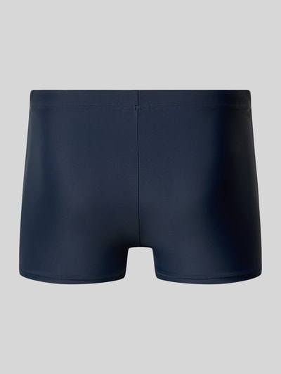 Produktfoto, Slim Fit Badehose mit elastischem Bund von Schiesser, elastyczna mieszanka materiałów, krój slim fit, pas elastyczny, ozdobne obszycie, ciemnoniebieski kolor, gładka powierzchnia, minimalistyczna forma