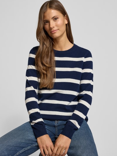 Christian Berg Woman Gebreide pullover van puur kasjmier Donkerblauw - 3