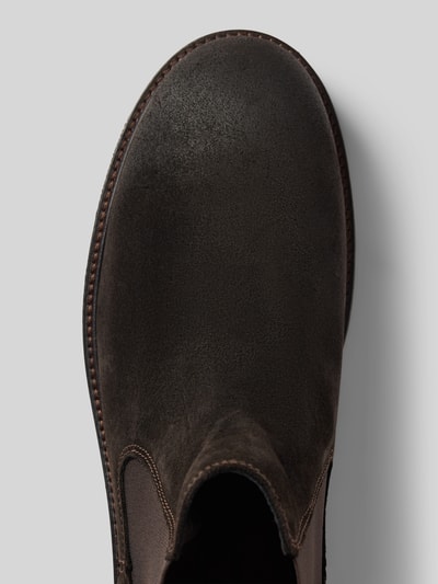 Produktfoto, Chelseas aus echtem Rindsleder von Marc O'Polo, dunkelbraunes Leder, runde Form, glatte und matte Textur, Herren Chelseas von Marc O'Polo