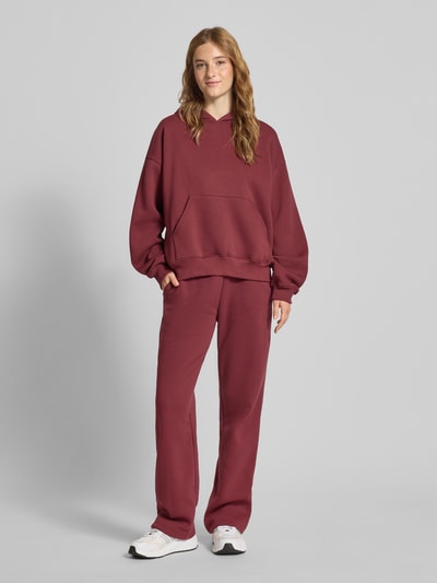 Gina Tricot Straight Fit Sweatpants mit Tunnelzug Bordeaux 1