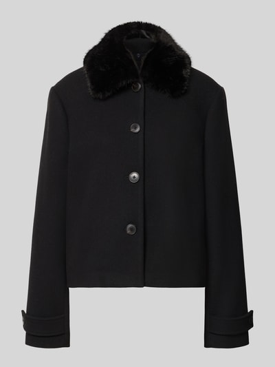 Produktfoto, Regular Fit Jacke mit durchgängiger Knopfleiste von MYON in Schwarz, Umlegekragen, lange Ärmel, glatte Textur, neutrale Farben. Rückenlänge 58 cm, Schulterbreite 43 cm, Brustweite 54 cm, Ärmellänge 64 cm.