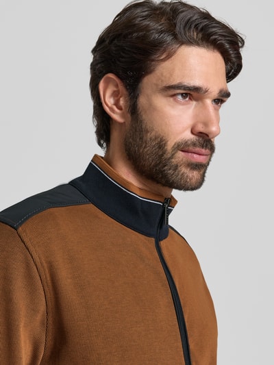 bugatti Sweatjacke mit Stehkragen Camel 3