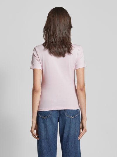 Tommy Hilfiger Slim Fit T-Shirt mit Label-Detail Rosa 5