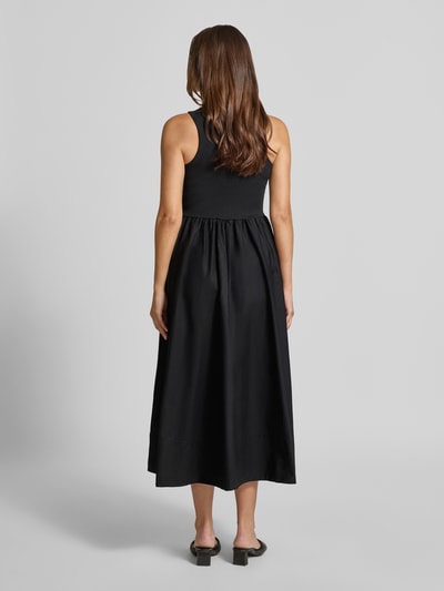 YAS Midikleid mit Rundhalsausschnitt Modell 'MIRI' Black 5
