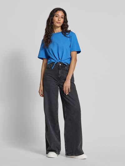 Rich & Royal Kort T-shirt met knoopdetail Koningsblauw - 1