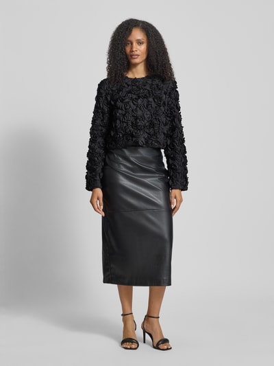 Gestuz Cropped Blusenshirt mit Rundhalsausschnitt Modell 'ingrid' Black 1