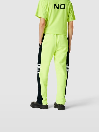 VTMNTS Sweatpants in Two-Tone-Machart Gelb 5