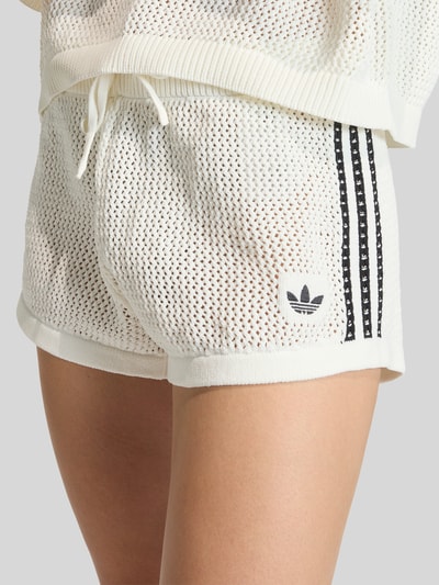 adidas Originals Regular Fit Shorts in Strickoptik Offwhite 3