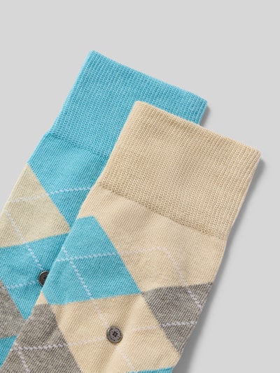 Produktfoto, Socken mit Label-Detail Modell 'Everyday' von Burlington im 2er-Pack, gezeigt in Türkis und Beige mit Rautenmuster; elastischer Baumwoll-Mix und Bündchen.