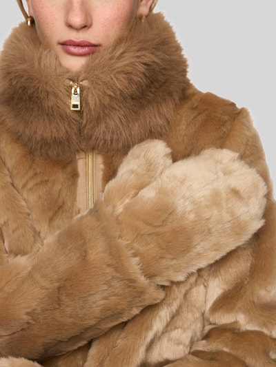 Marc Cain Fäustlinge mit abnehmbarer Kordel Camel 1