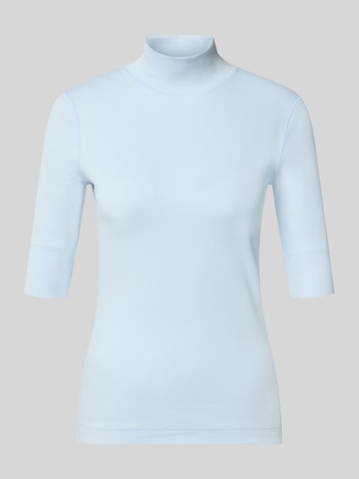 Produktfoto, hellblaues Slim Fit T-Shirt aus Baumwoll-Mix mit Stehkragen und 1/2-Arm, Rückenlänge 54 cm, Slim Fit T-Shirt aus Baumwoll-Mix mit Stehkragen von Marc Cain