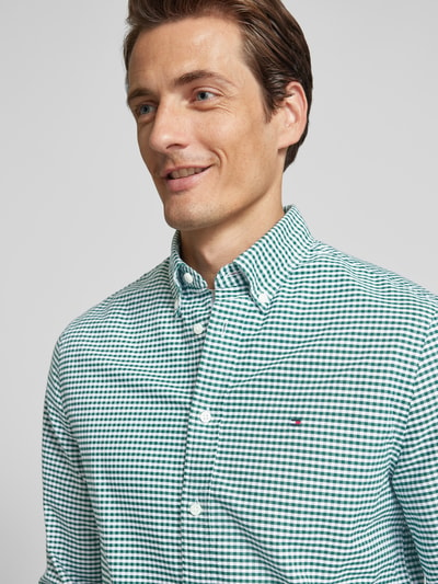 Tommy Hilfiger Regular Fit Freizeithemd mit Button-Down-Kragen Modell 'HERITAGE' Oliv 3