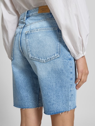 Gina Tricot Szorty jeansowe z wpuszczanymi kieszeniami Jeansowy niebieski 3