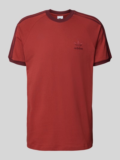 adidas Originals T-shirt met labelstitching Donkerrood - 2