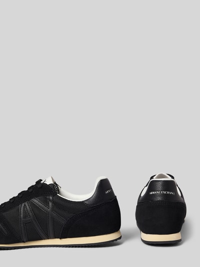 Produktfoto, Sneaker mit Schnürung Modell 'TRIP' von ARMANI EXCHANGE im Leder-Textil-Mix, Abgerundete-Spitze, schwarz, Herren, Absatzhöhe 2 cm, Schafthöhe 10 cm, Schaftweite 8 cm.