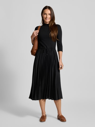 Tommy Hilfiger Sukienka casualowa taliowana z mieszanki wiskozy   1